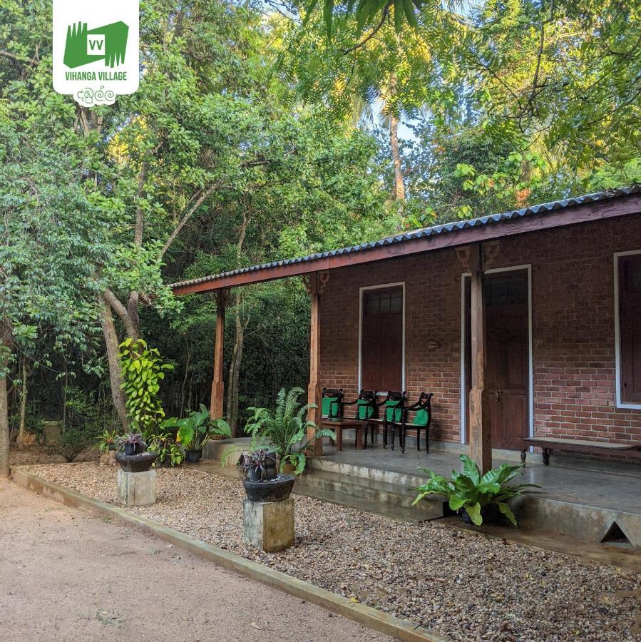 Vihanga Village - Jungle Retreat In Dambulla Exterior photo
