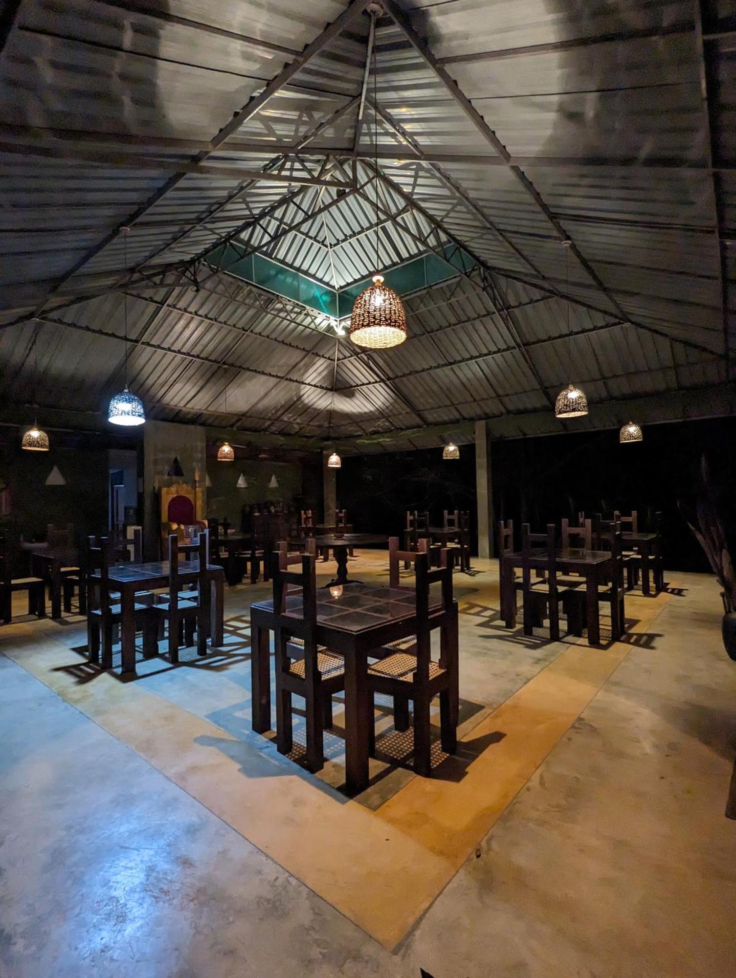 Vihanga Village - Jungle Retreat In Dambulla Exterior photo